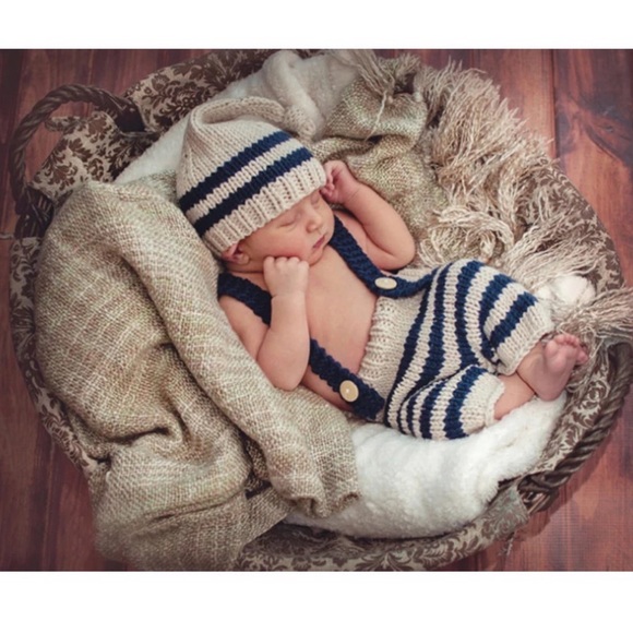 Newborn Baby Hand Knit Blue & Khaki Outfit Photography Prop - Picture 2 of 11